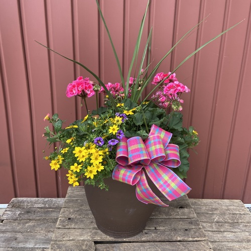 Casey's Garden Shop and Florist Flower Shop in Bloomington