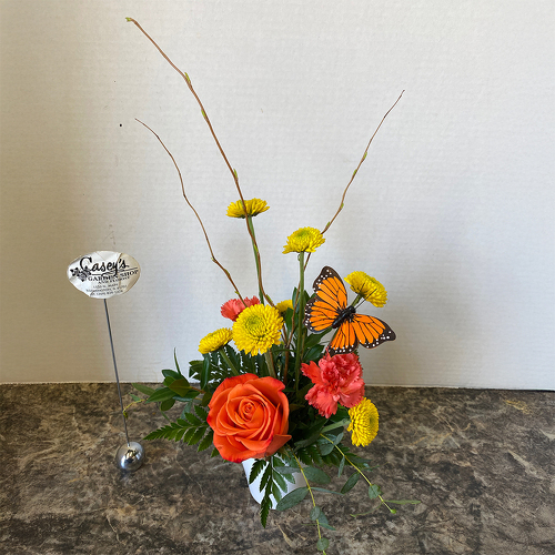 Happy Day from Casey's Garden Shop & Florist, Bloomington Flower Shop